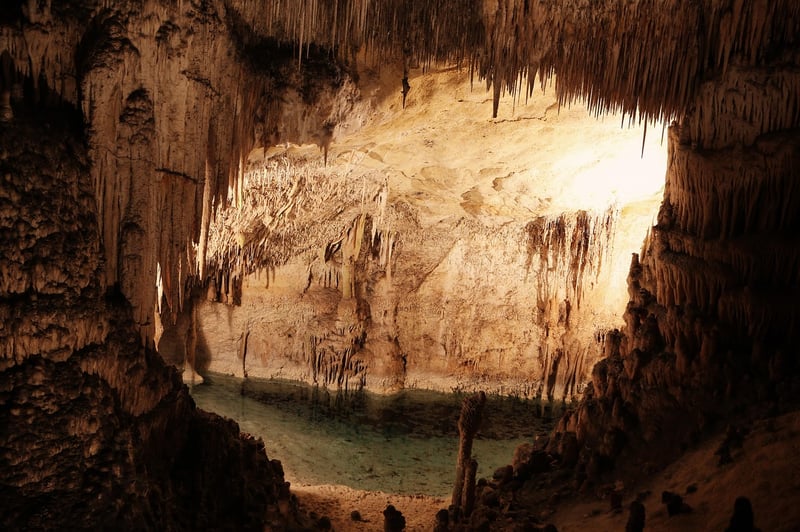 Cave Restaurant